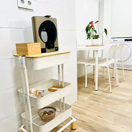 New Spacious And Cozy Apartment - Málaga Esterno foto