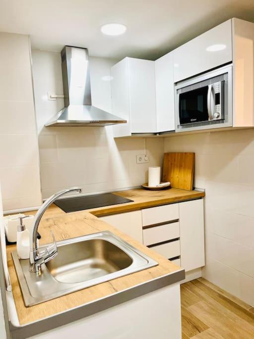 New Spacious And Cozy - * Màlaga